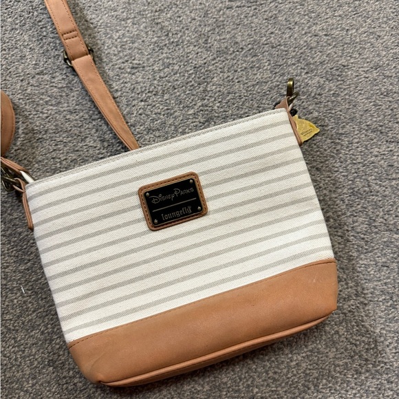 Rare Loungefly Disney Parks Duck Tales Huey Dewey and Louie CrossBody Bag - Picture 3 of 7